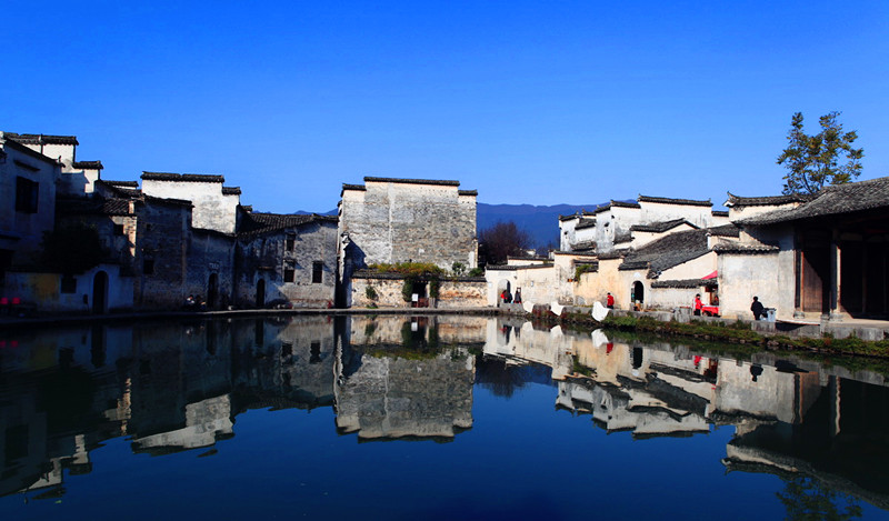 黃山觀日出、西海大峽谷、船游新安江山水畫廊