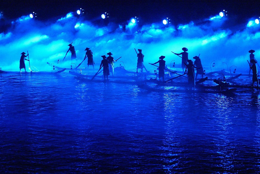 桂林漓江陽朔、銀子巖、印象劉三姐、古東瀑布